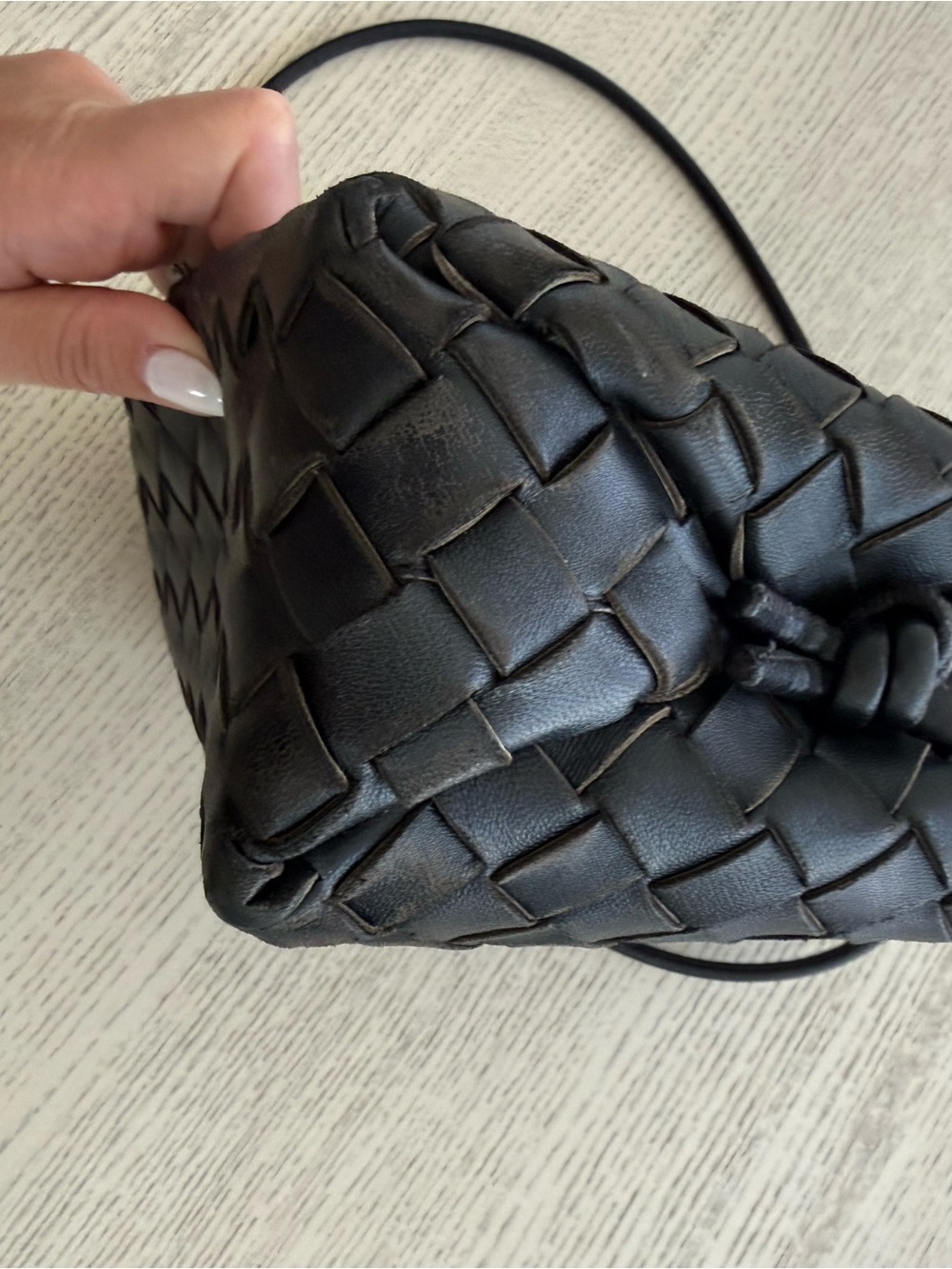 Bottega Veneta Woven Black Crossbody Bag - Picture 6 of 10